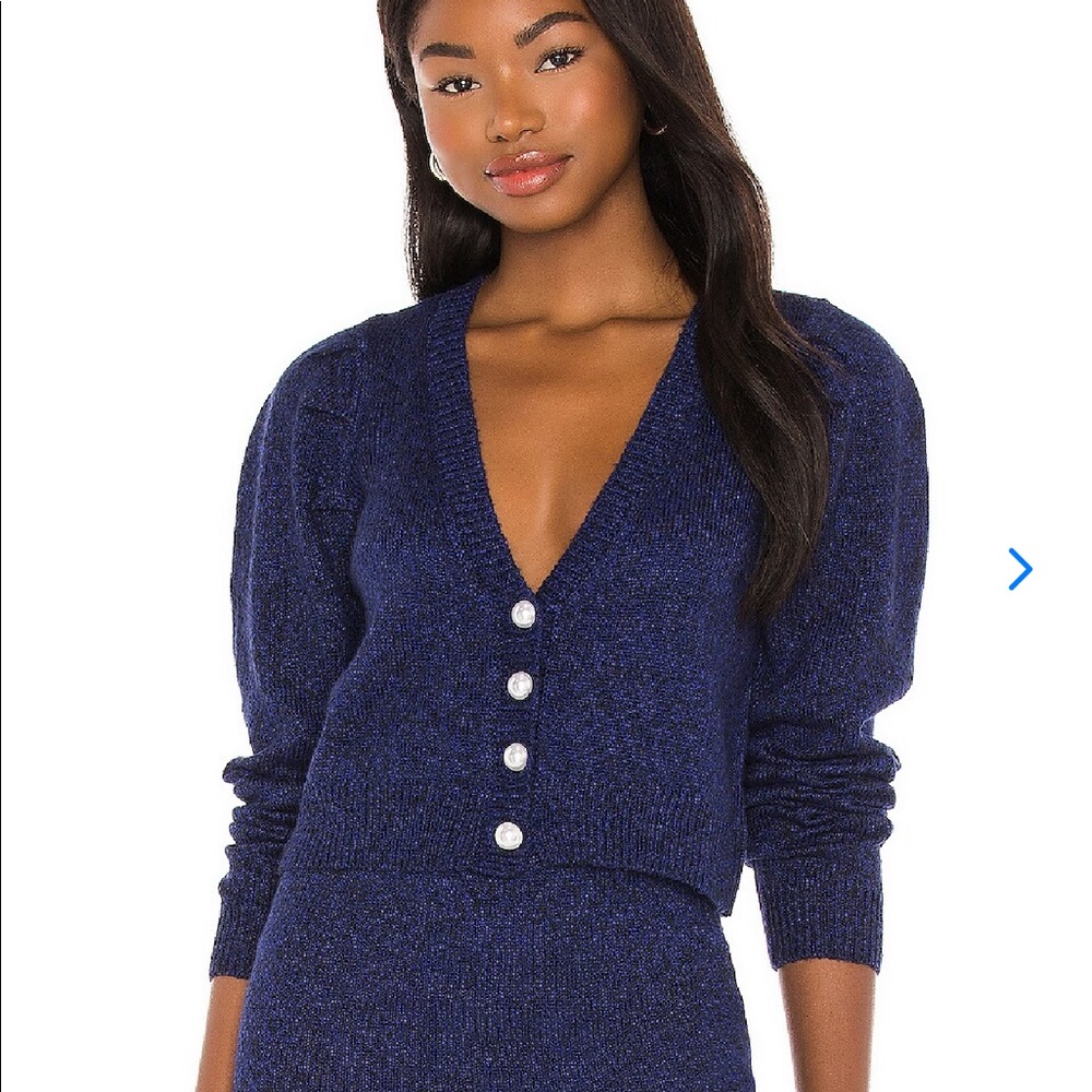 Lovers + Friends dark blue soft cropped sweater size M